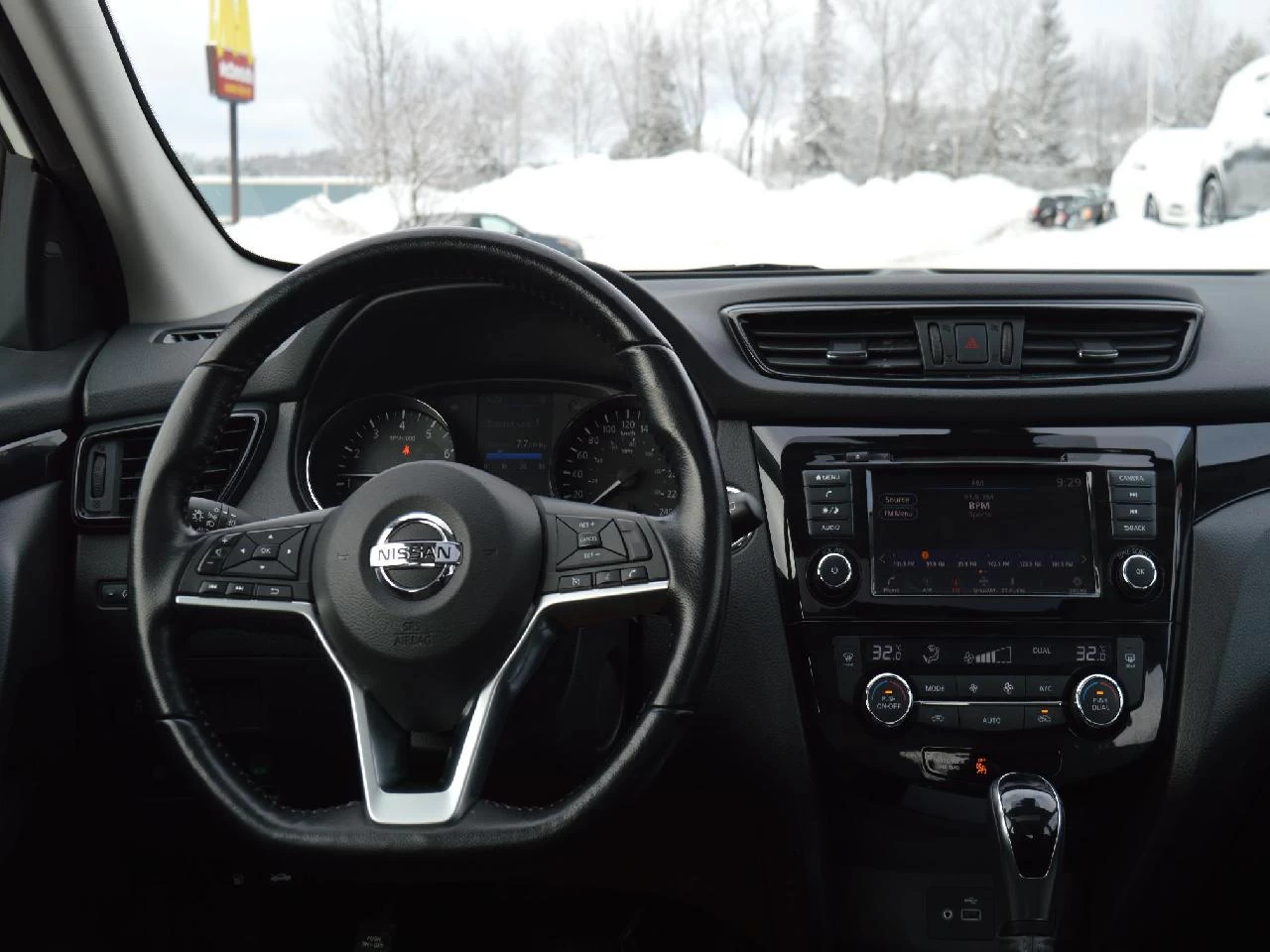 2019 Nissan Qashqai SV Image principale