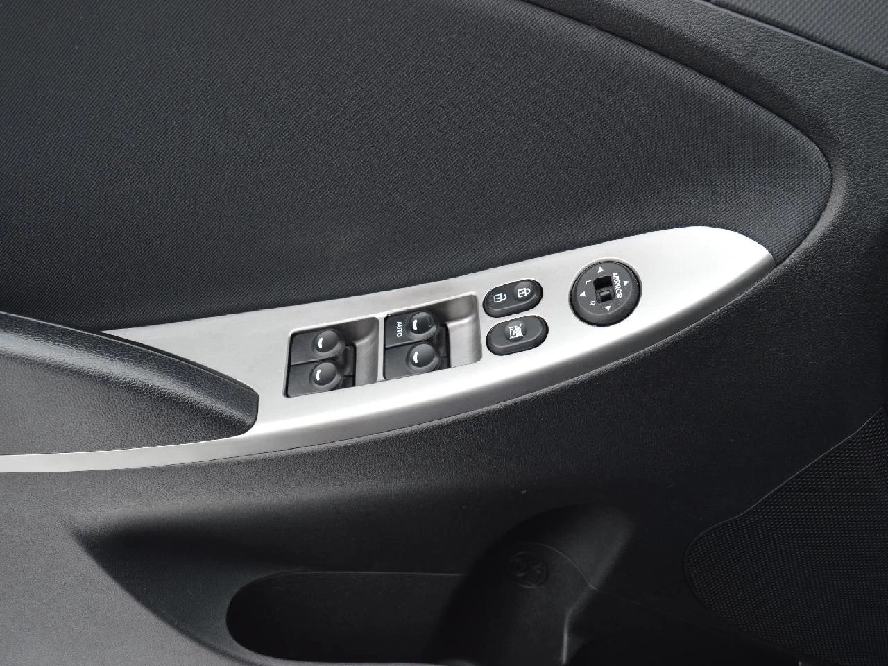 2016 Hyundai Accent SE Image principale