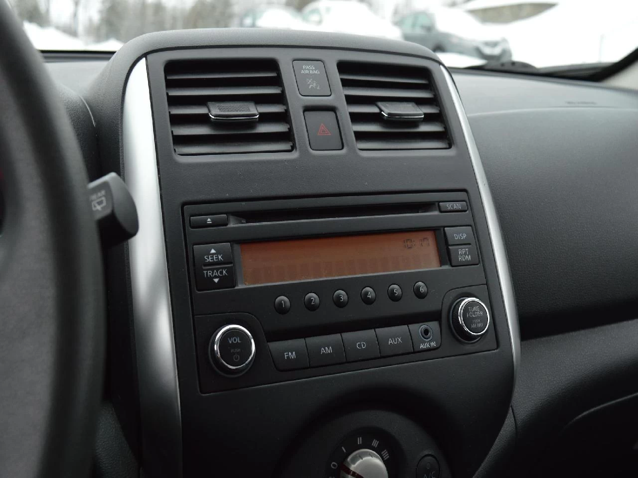 2016 Nissan Micra SV Image principale