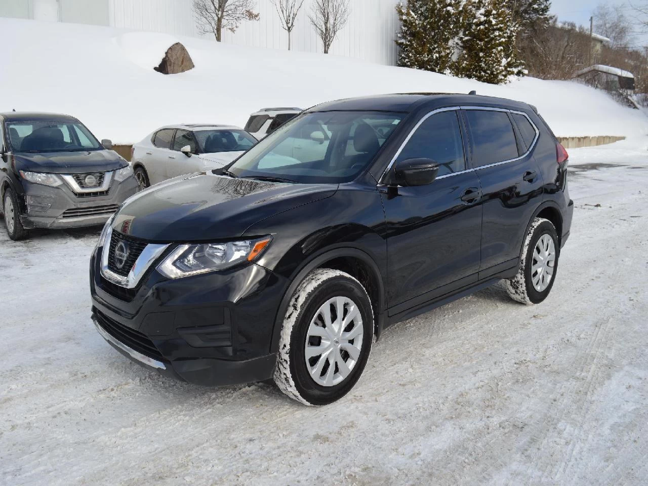 2019 Nissan Rogue S Image principale