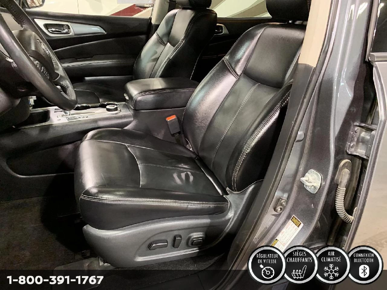 2018 Nissan Pathfinder SL Image principale