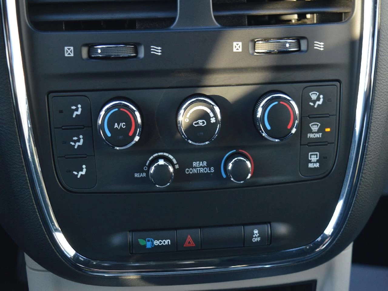 2019 Dodge Grand Caravan SXT Image principale