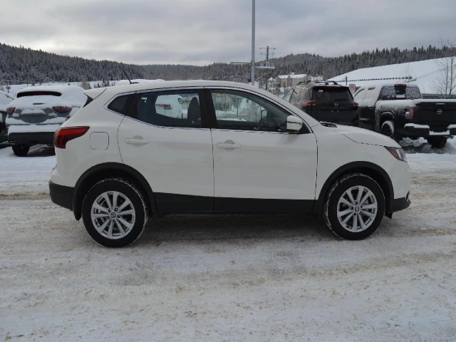 Nissan Qashqai SV 2019