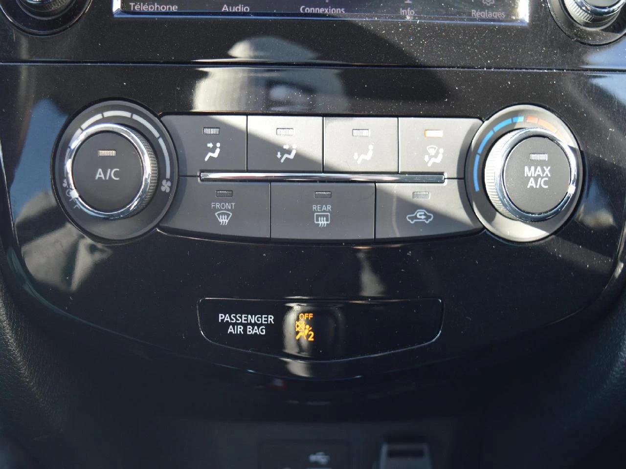 2019 NISSAN ROGUE SV Image principale