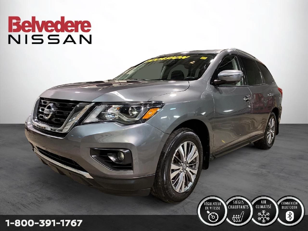 2018 Nissan Pathfinder SL Image principale