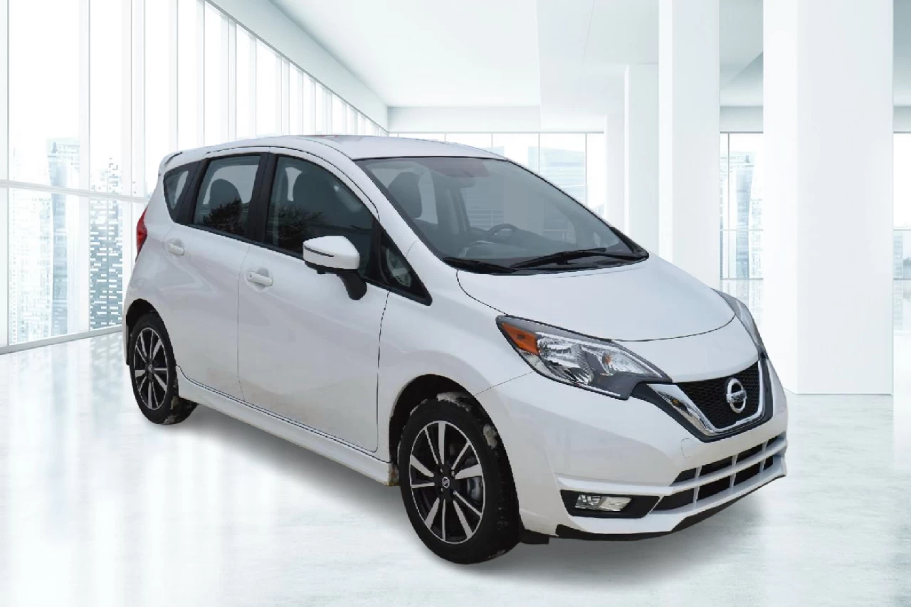 2018 Nissan VERSA NOTE SR Image principale