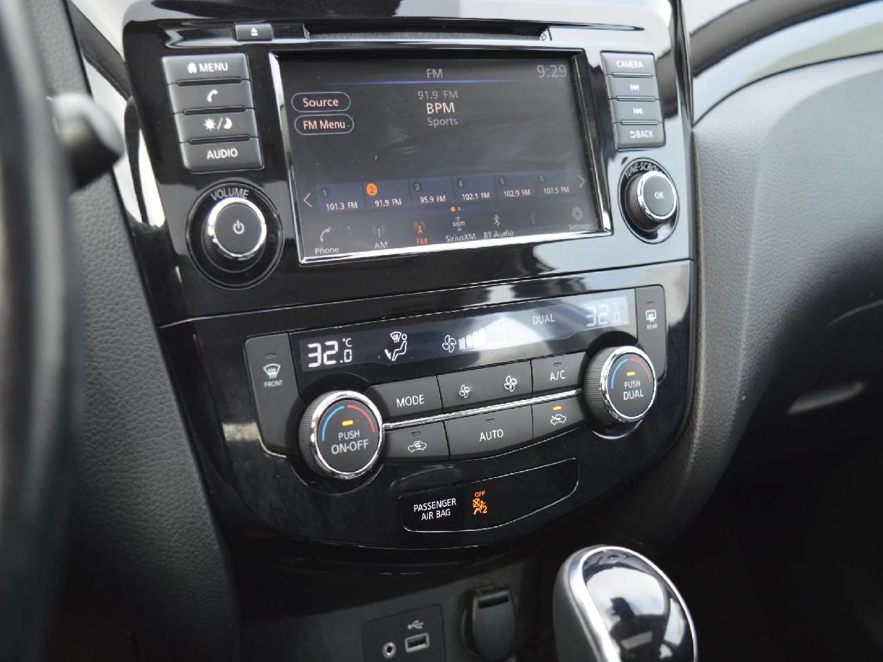 2019 Nissan Qashqai SV Image principale