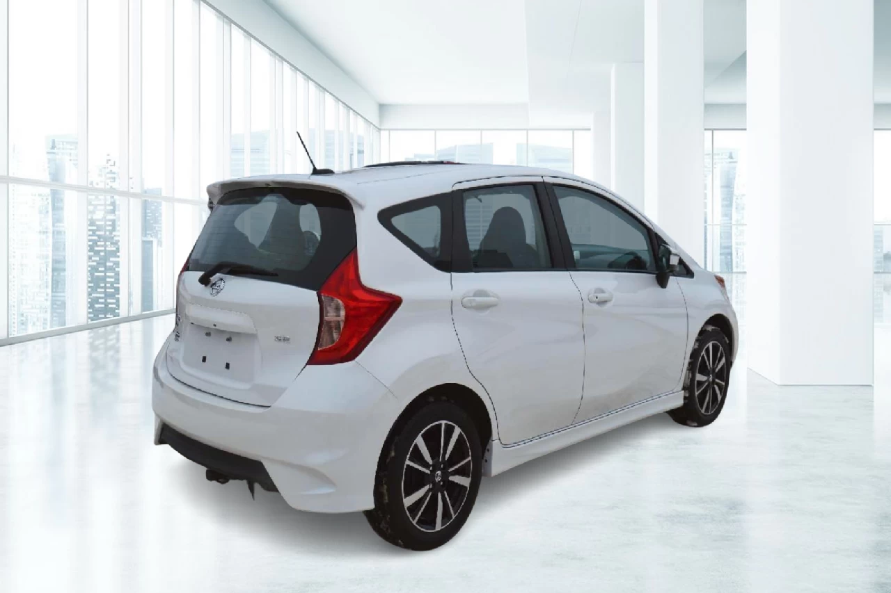 2018 Nissan VERSA NOTE SR Image principale