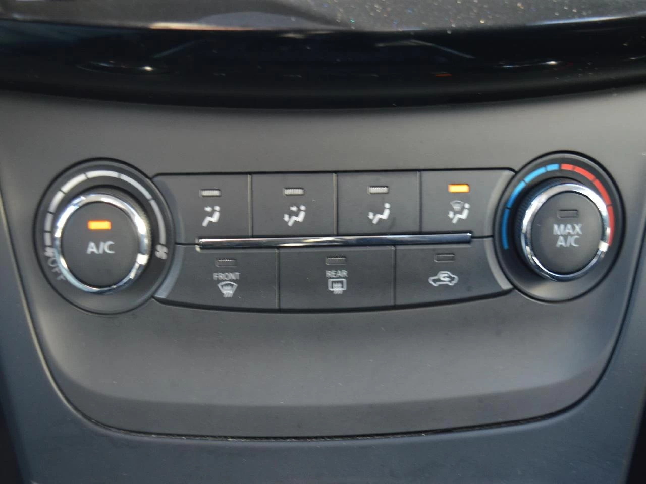 2019 Nissan Sentra S/SV Image principale