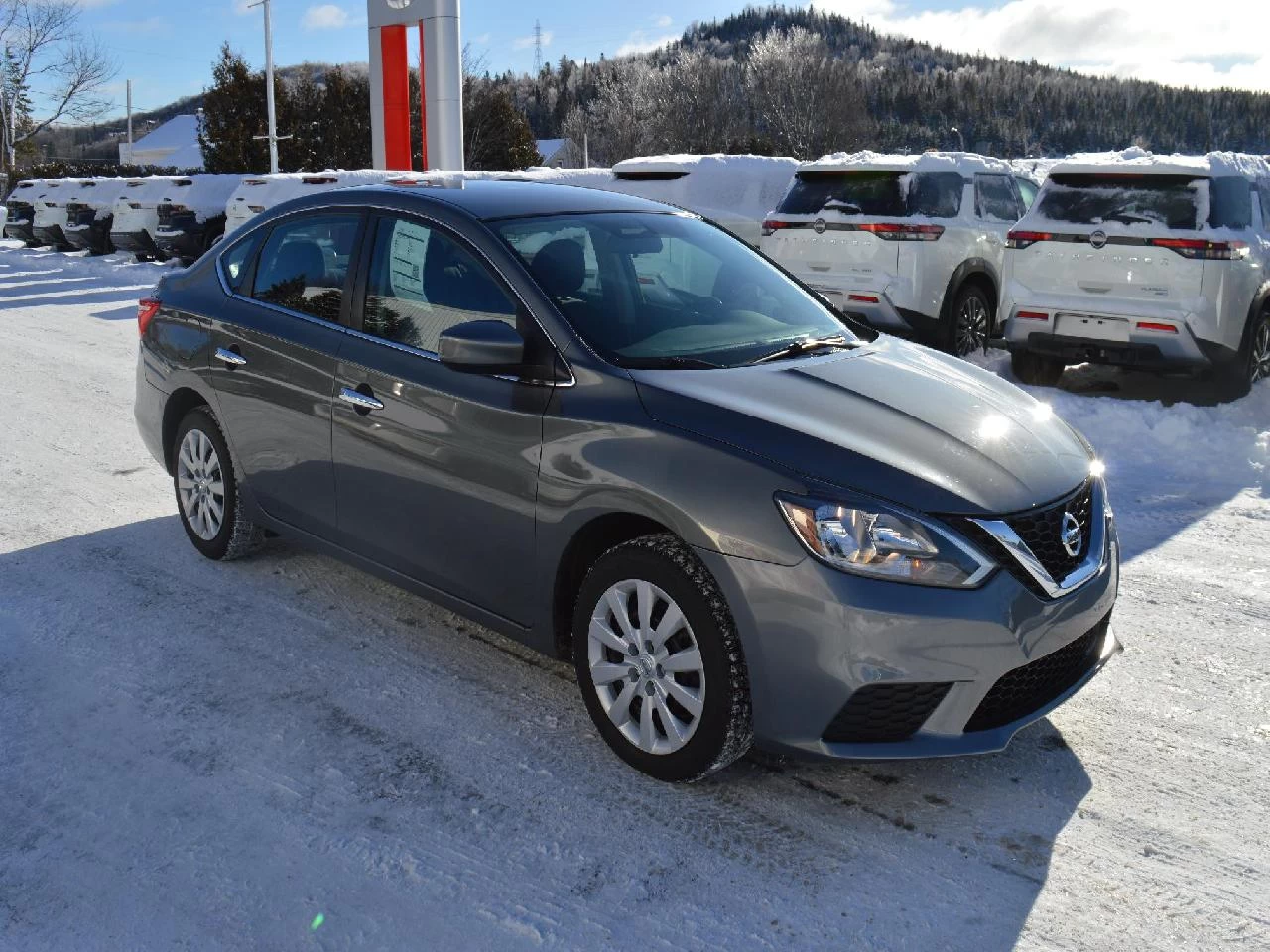 2019 Nissan Sentra S/SV Image principale