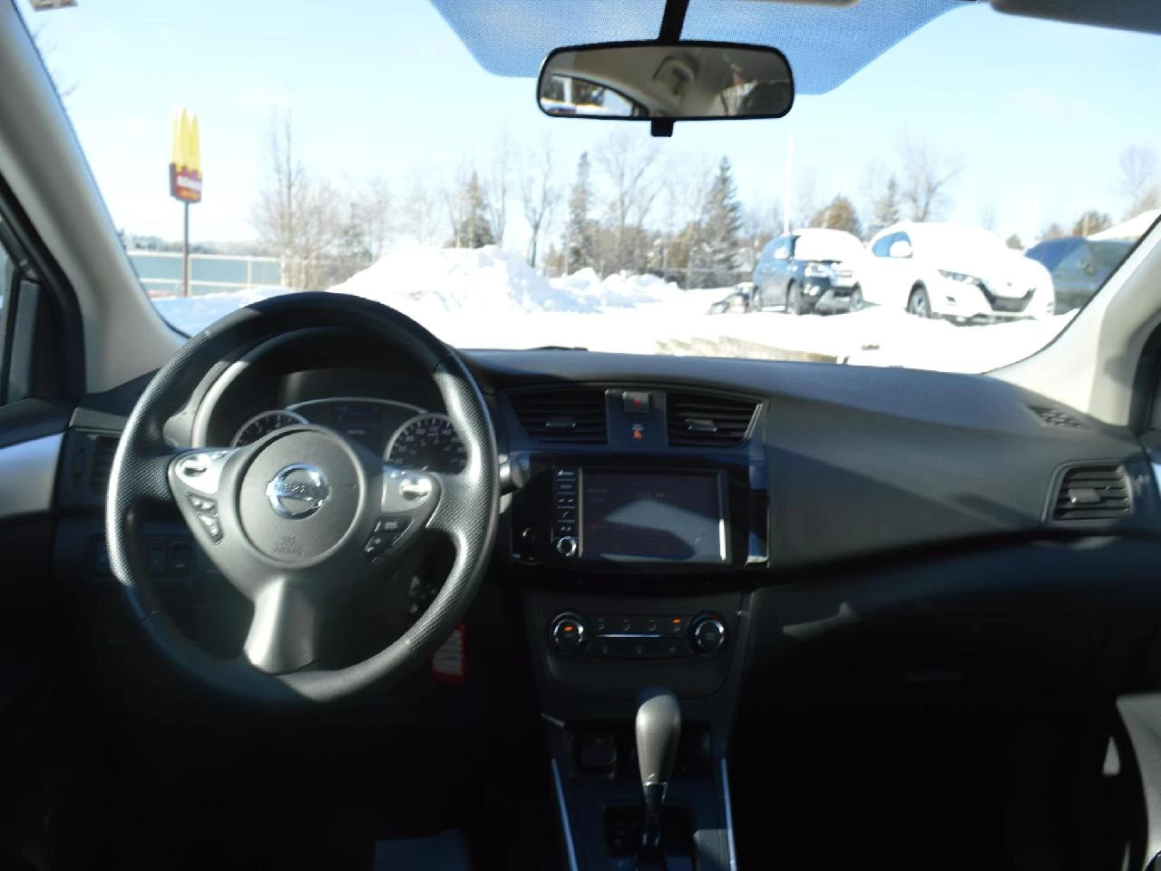 2019 Nissan Sentra S/SV Image principale