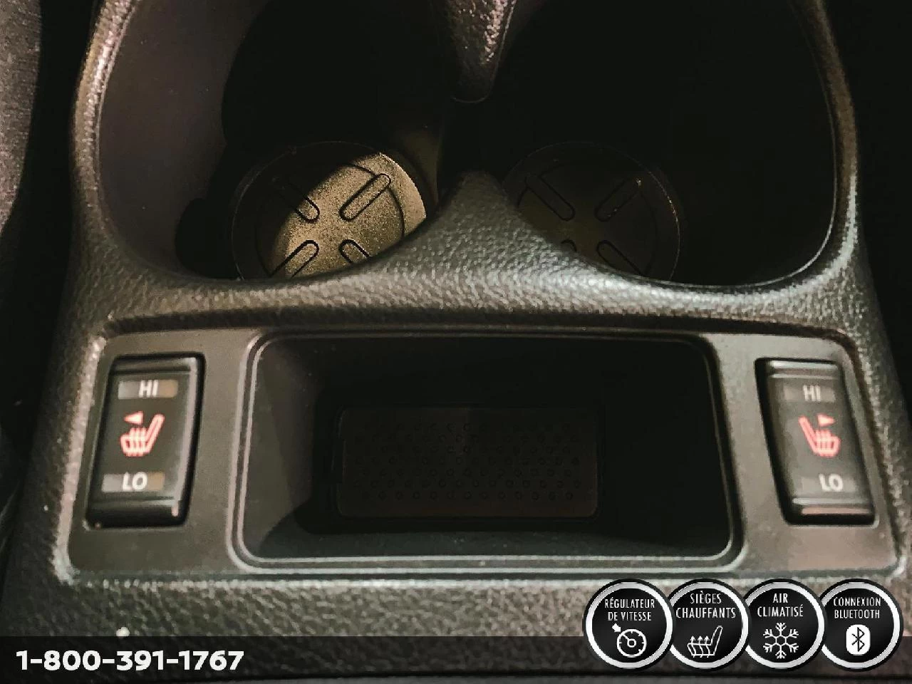 2018 Nissan Rogue SV TECH Image principale