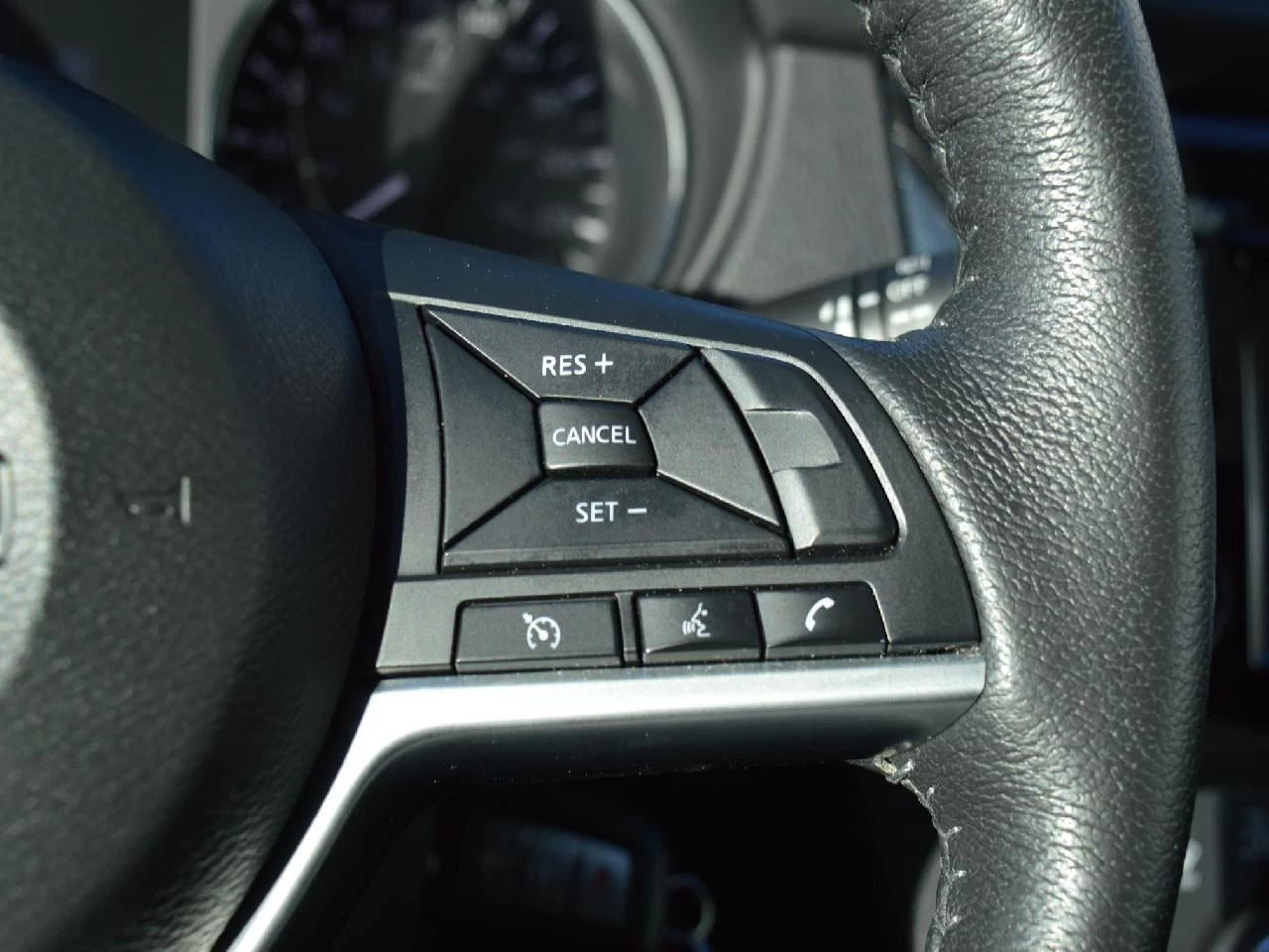 2020 Nissan Rogue S Image principale