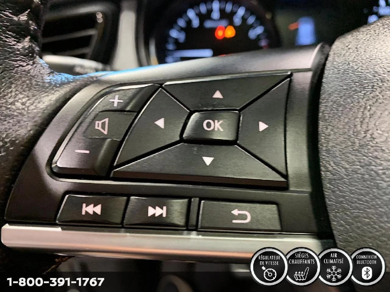 2014 Nissan JUKE SV Image principale