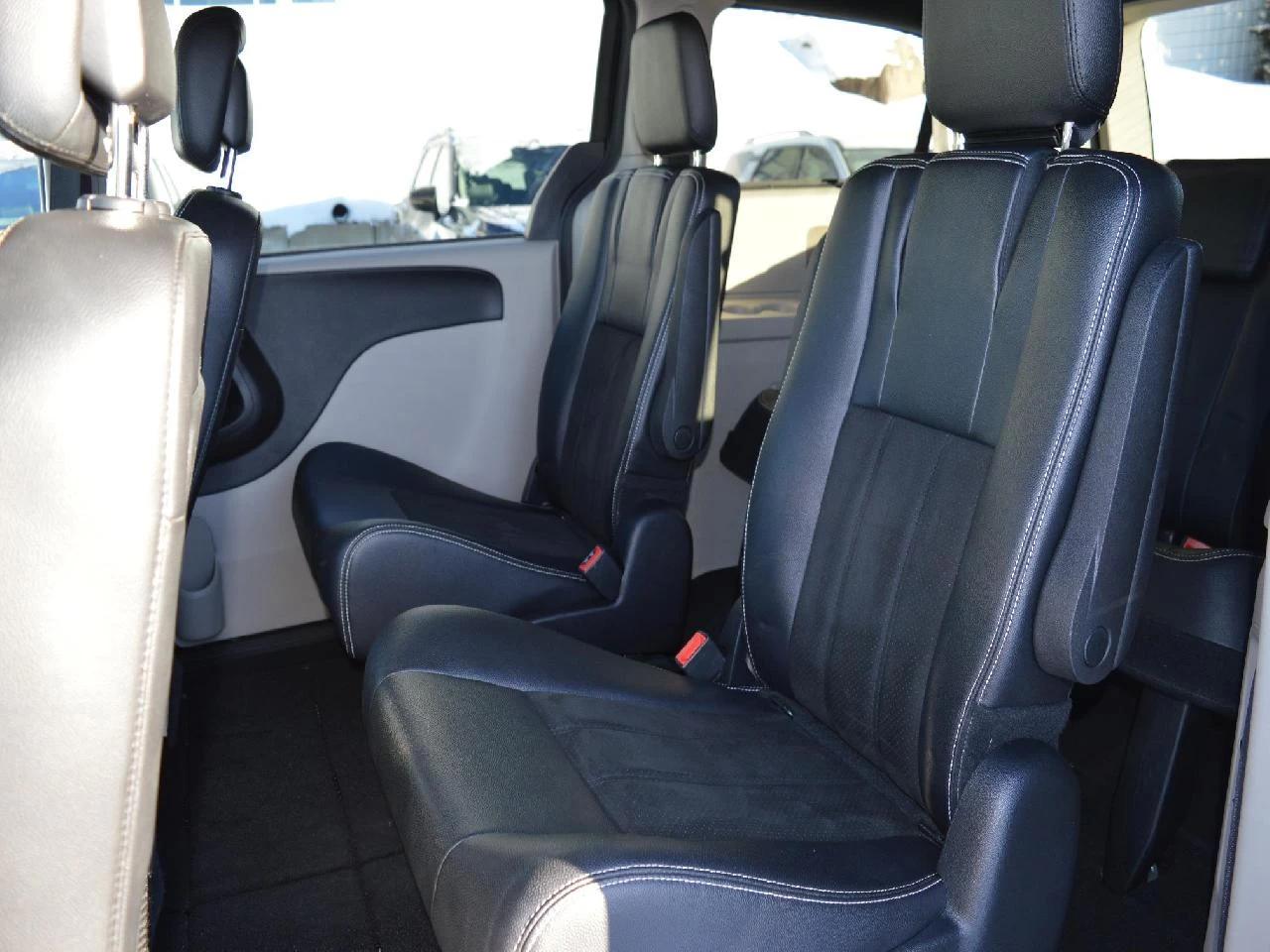 2019 Dodge Grand Caravan SXT Image principale