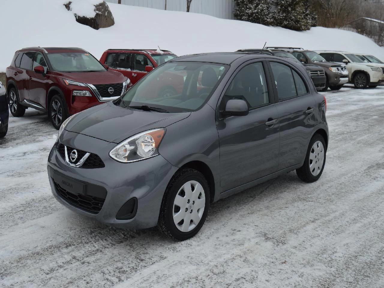 2016 Nissan Micra SV Image principale