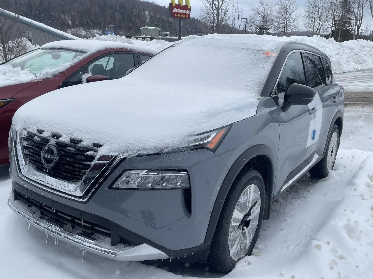 2023 Nissan Rogue platine Image principale