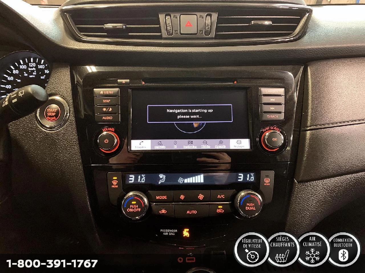 2018 Nissan Rogue SV TECH Image principale