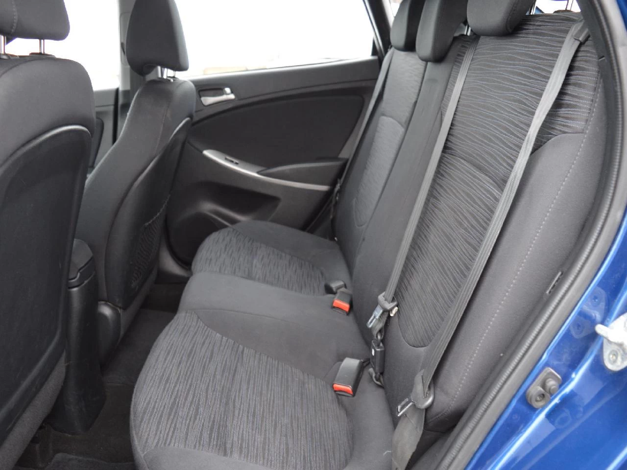 2016 Hyundai Accent SE Image principale