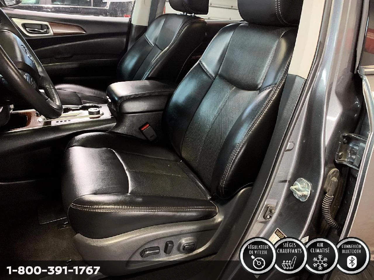 2018 Nissan Pathfinder PLATINIUM Image principale