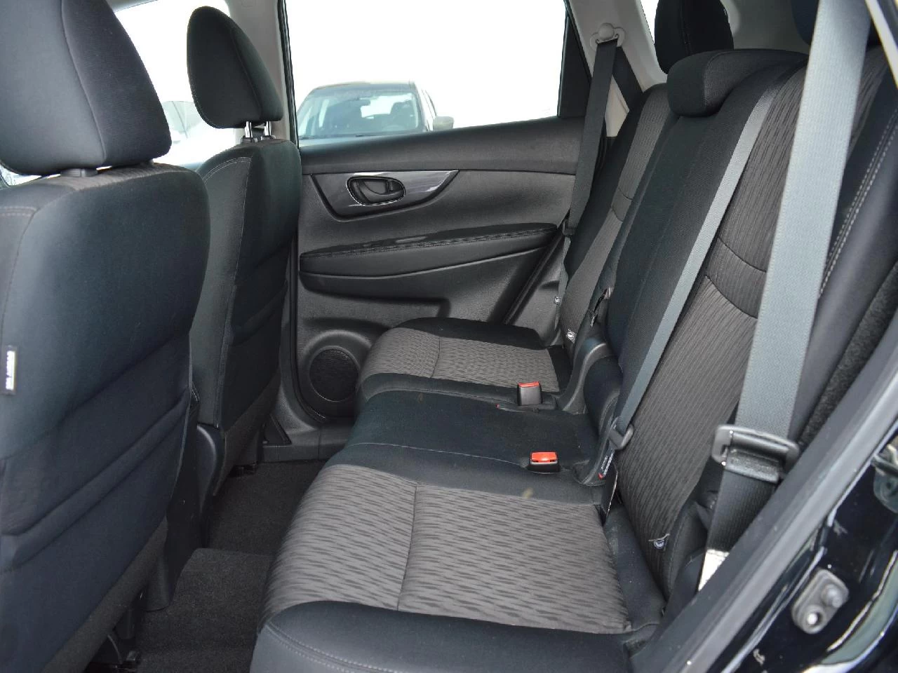 2019 Nissan Rogue S Image principale