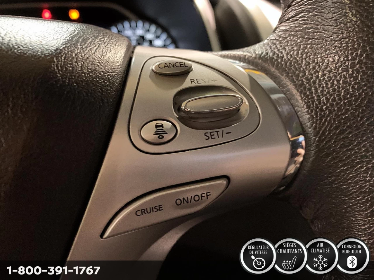 2016 Nissan Versa Note SL Image principale