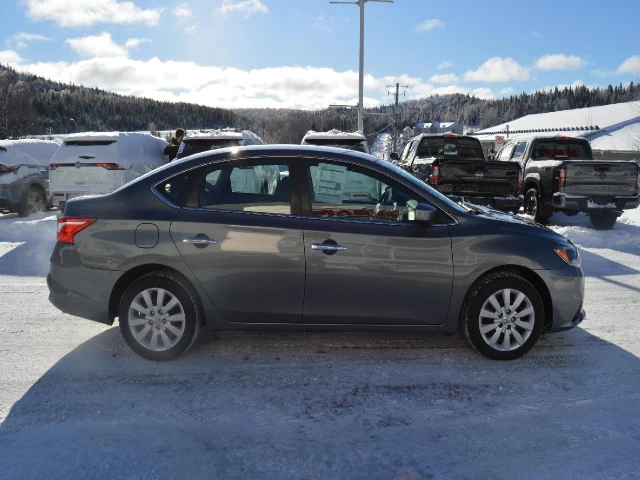 Nissan Sentra S/SV 2019