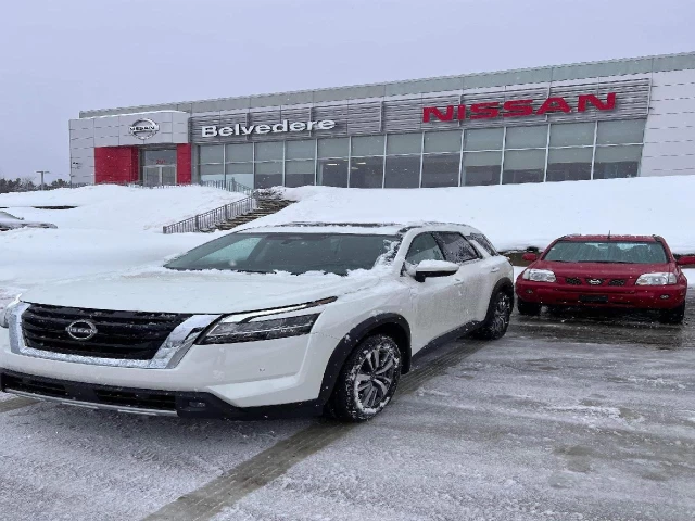 Nissan Pathfinder sl 2023