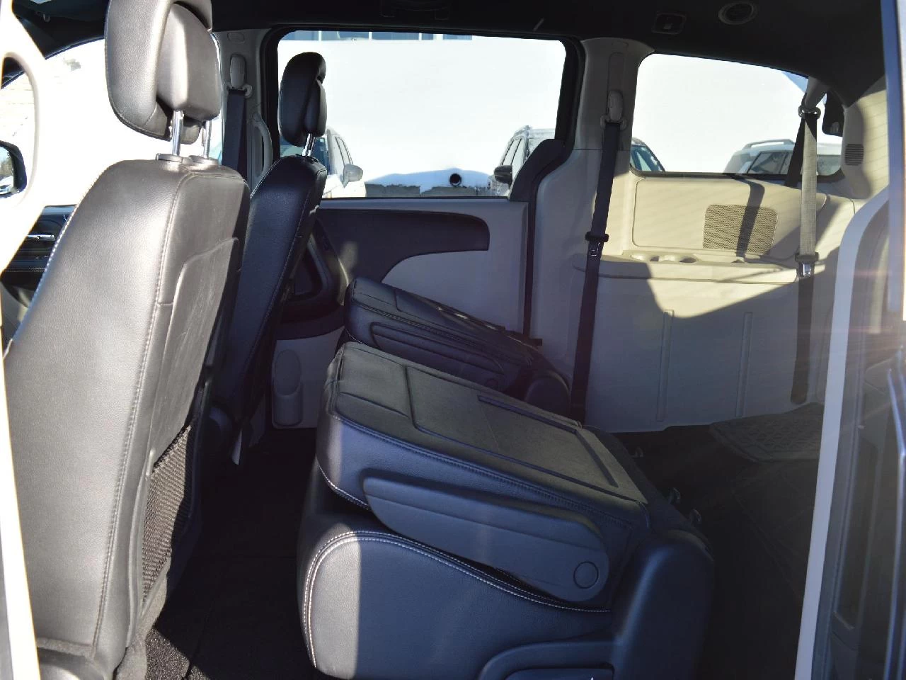 2019 Dodge Grand Caravan SXT Image principale