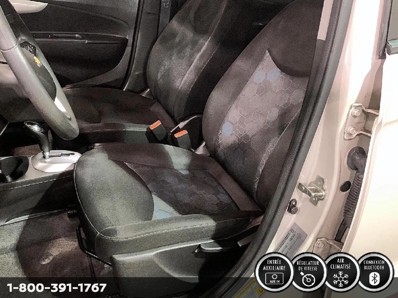 2017 Chevrolet Spark LT Image principale