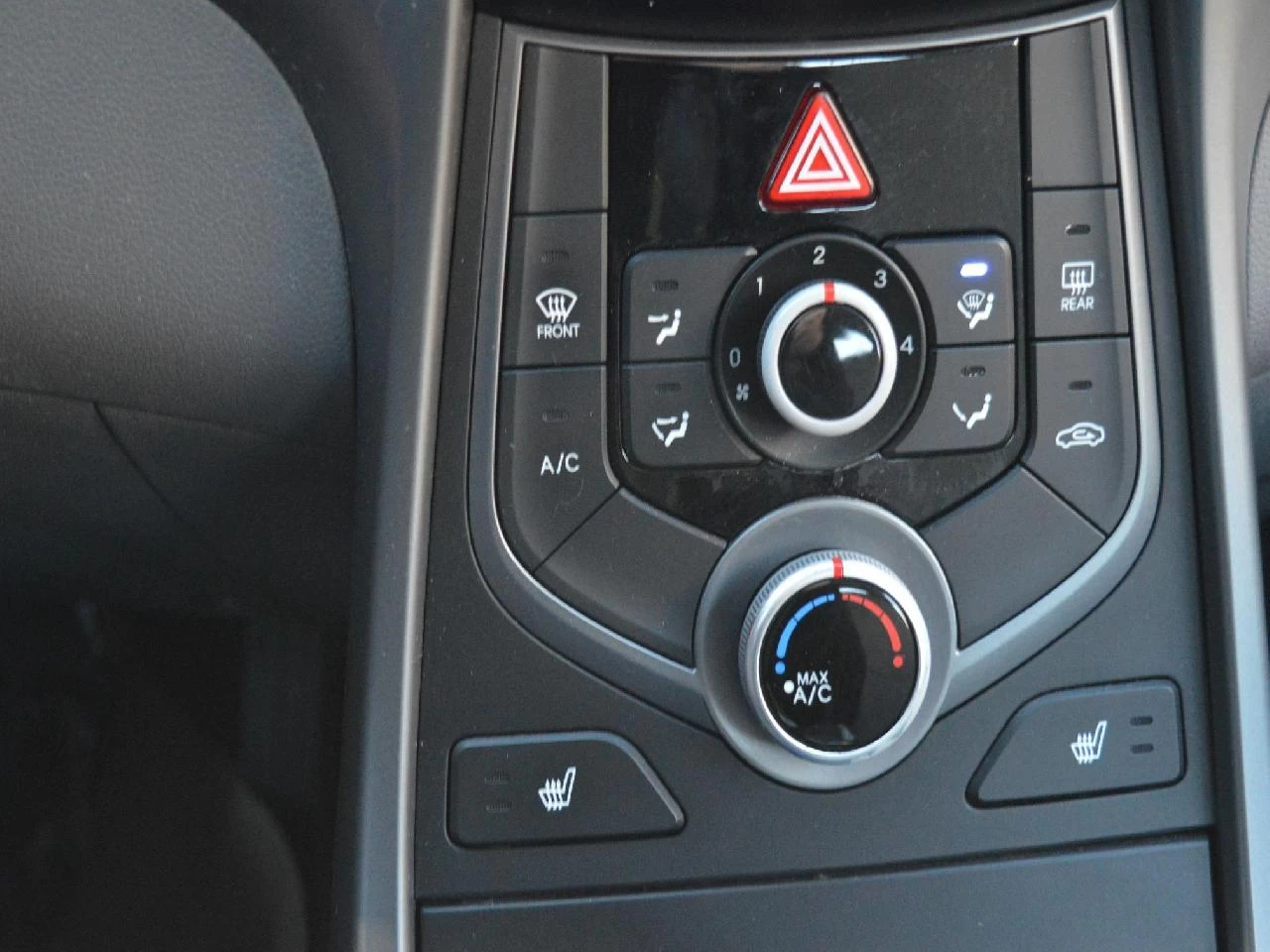 2014 Hyundai Elantra GL Image principale