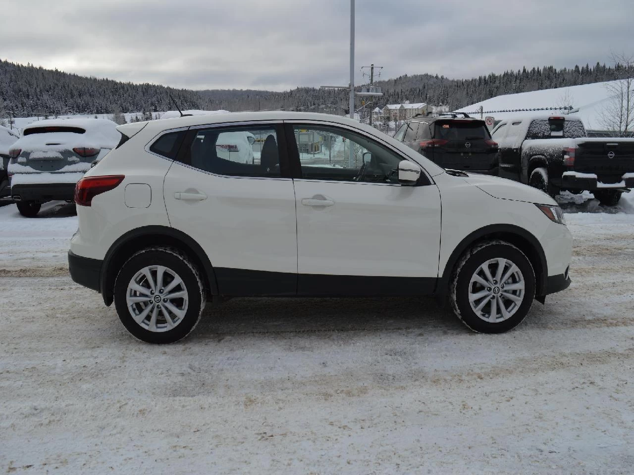 2019 Nissan Qashqai SV Image principale