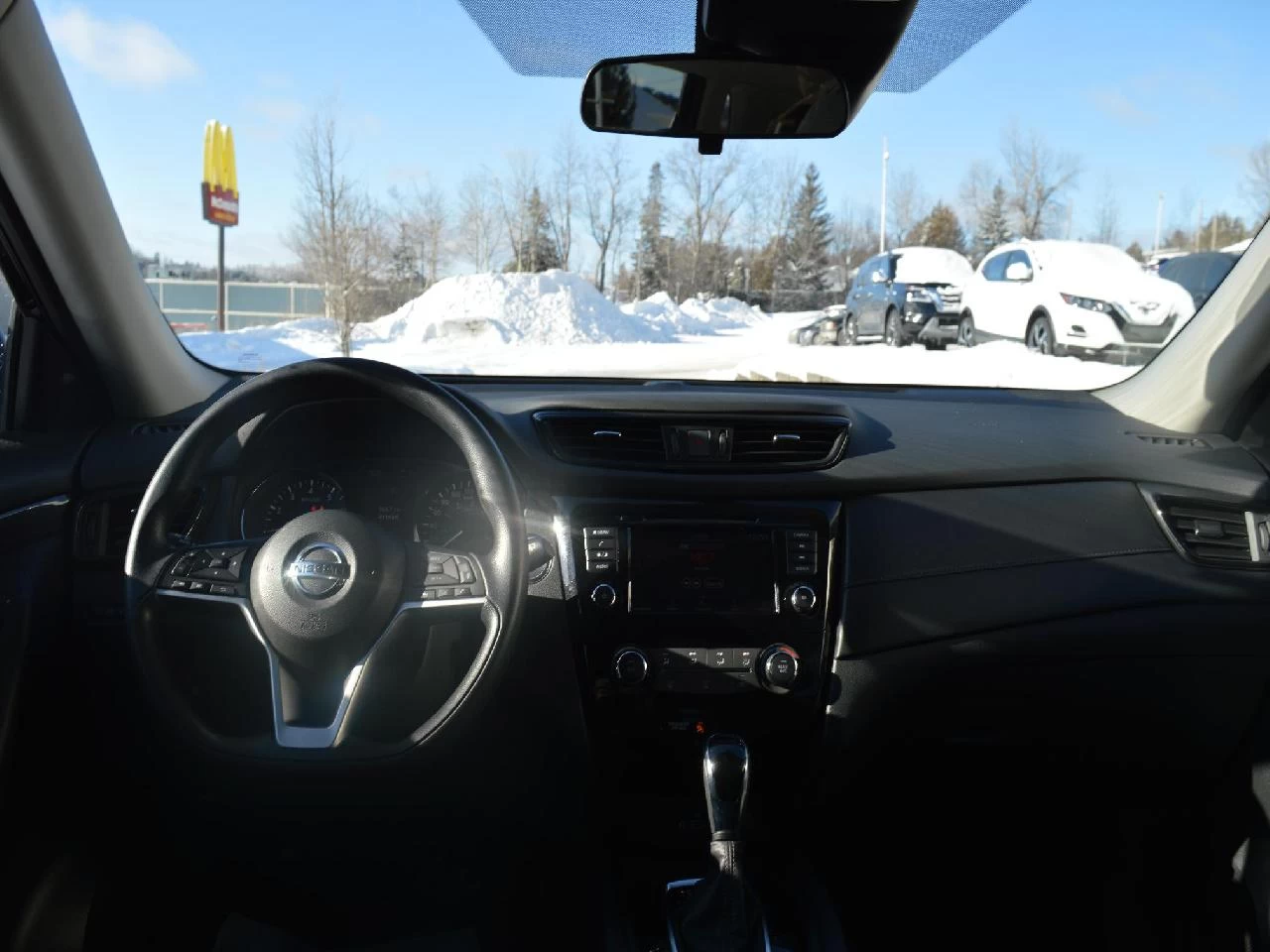 2019 NISSAN ROGUE SV Image principale
