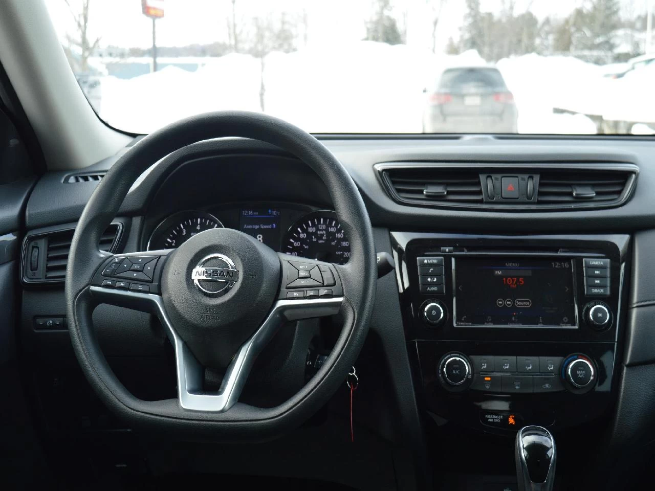 2019 Nissan Rogue S Image principale