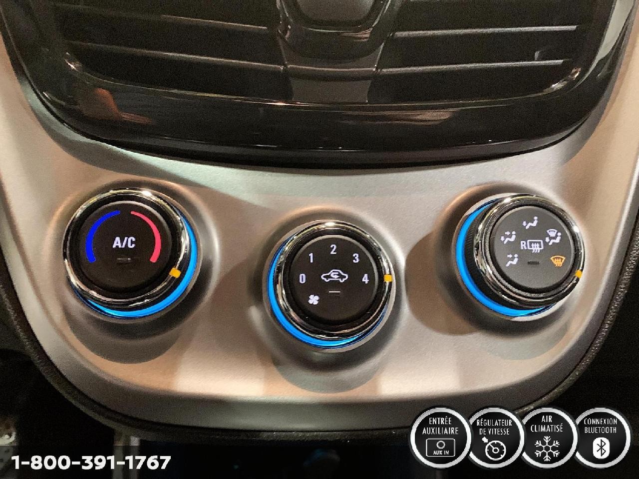 2017 Chevrolet Spark LT Image principale