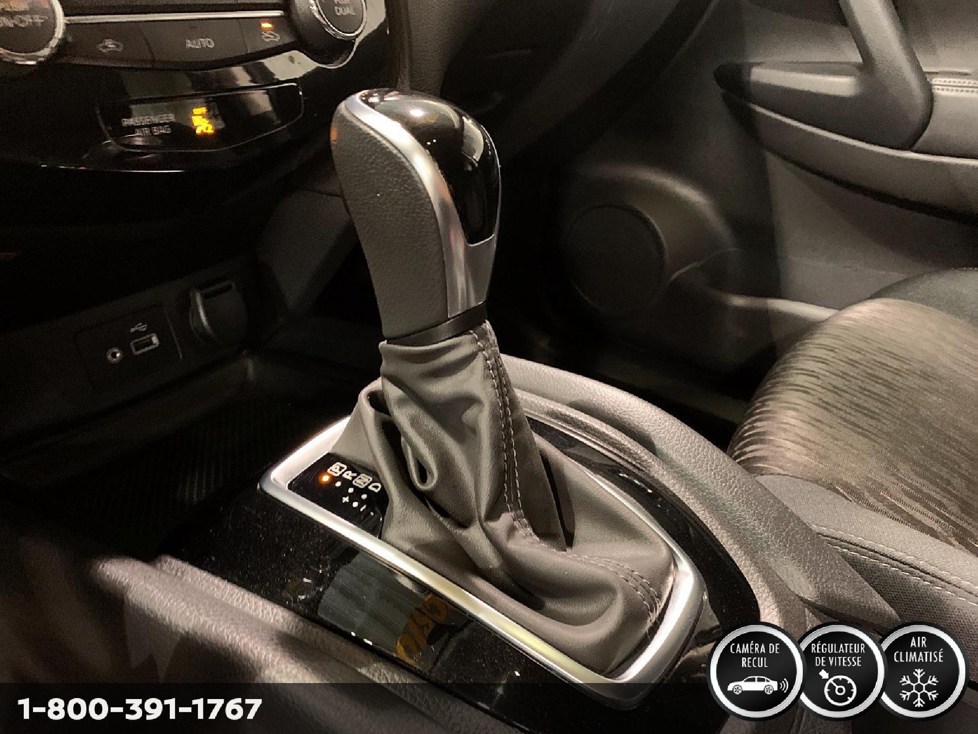 2022 Nissan Qashqai PLATINE Image principale