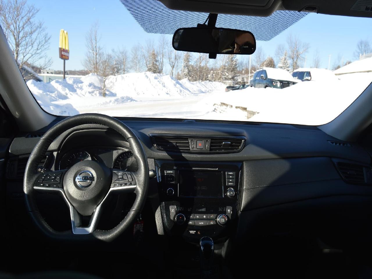 2020 Nissan Rogue S Image principale