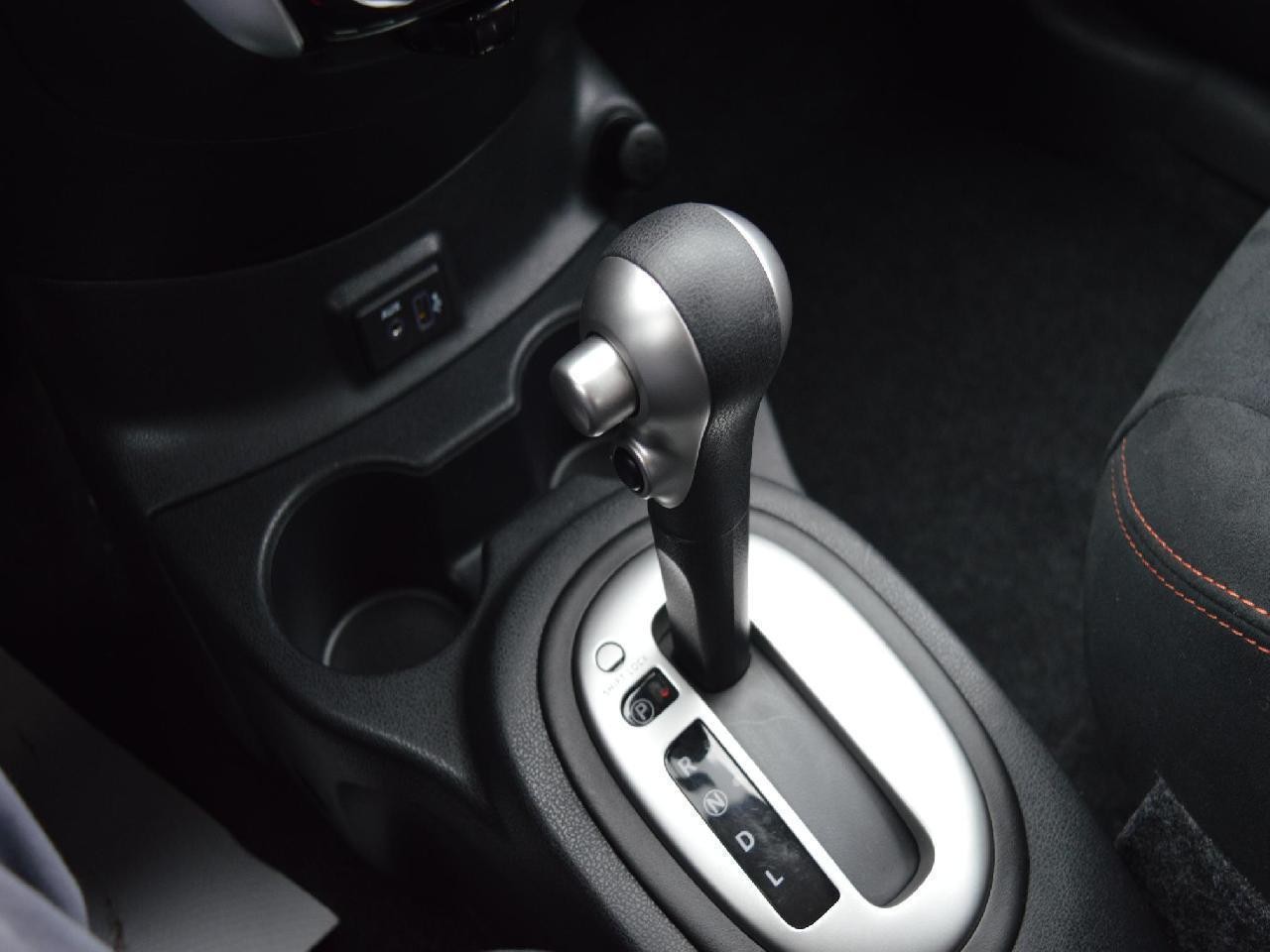 2018 Nissan VERSA NOTE SR Image principale