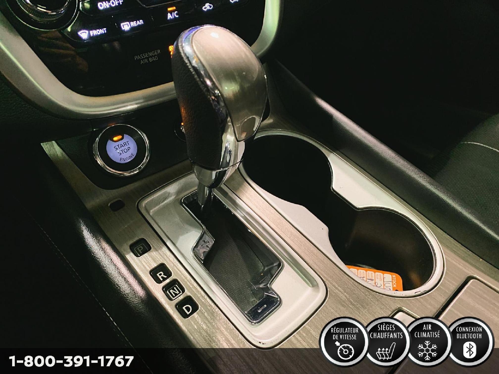 2016 Nissan Versa Note SL Image principale