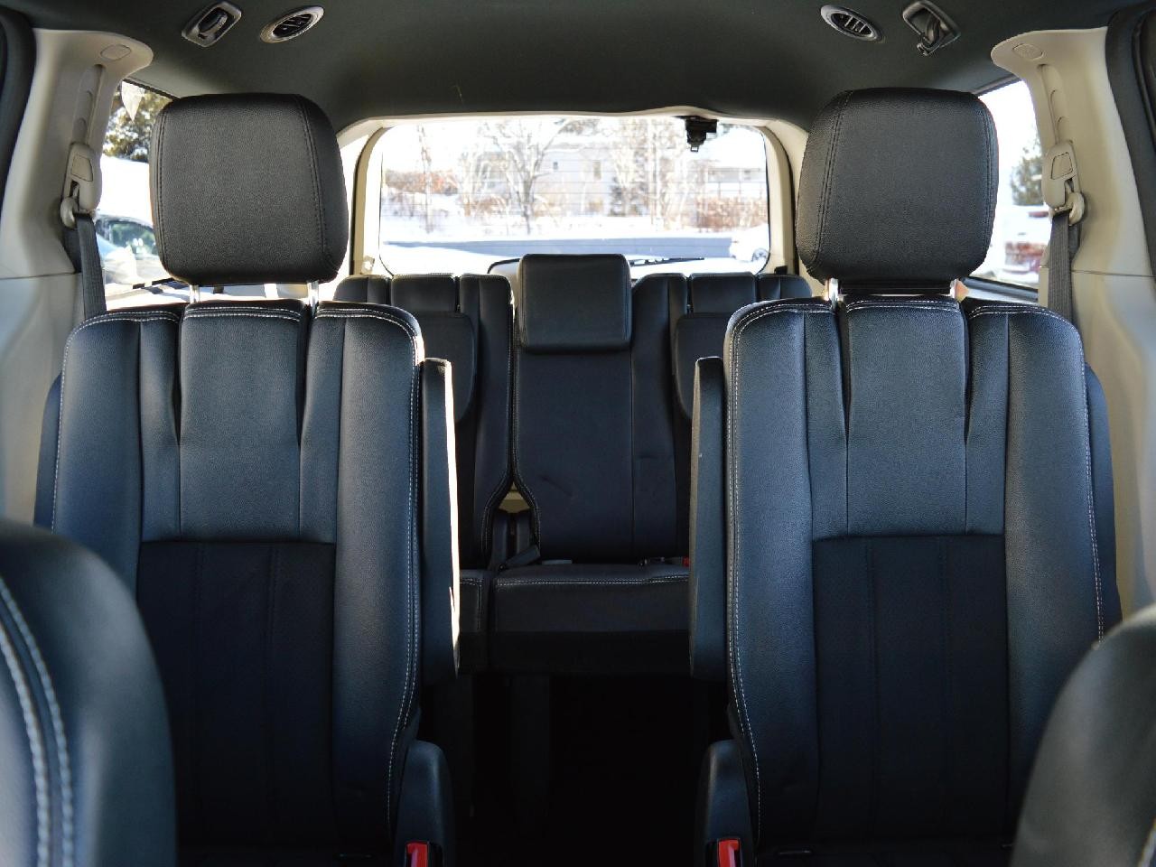 2019 Dodge Grand Caravan SXT Image principale