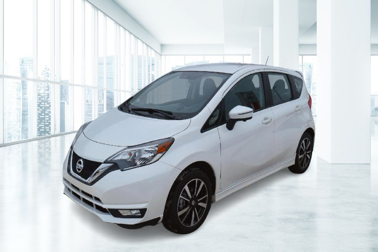 2018 Nissan VERSA NOTE SR Image principale