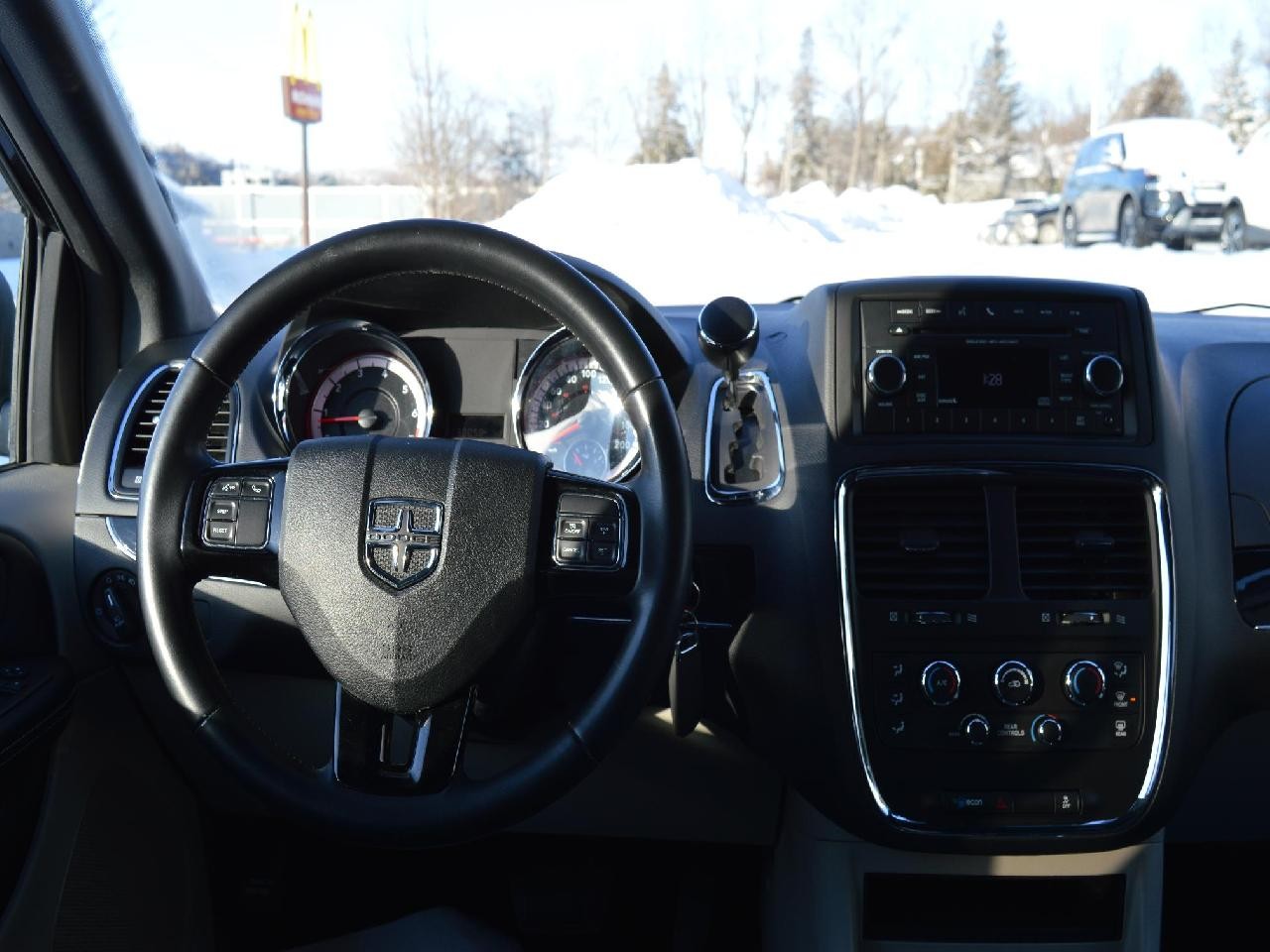 2019 Dodge Grand Caravan SXT Image principale