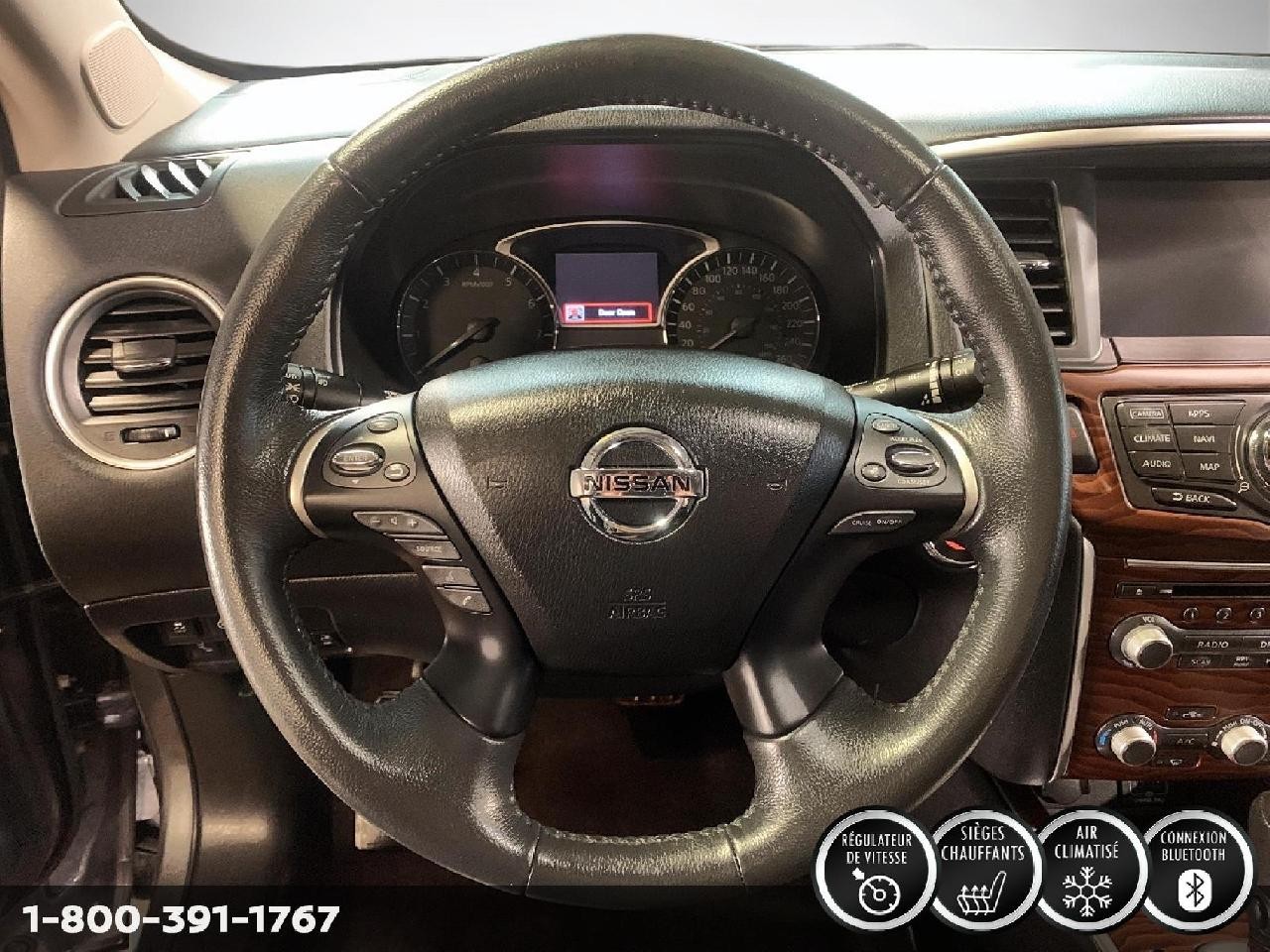 2018 Nissan Pathfinder PLATINIUM Image principale