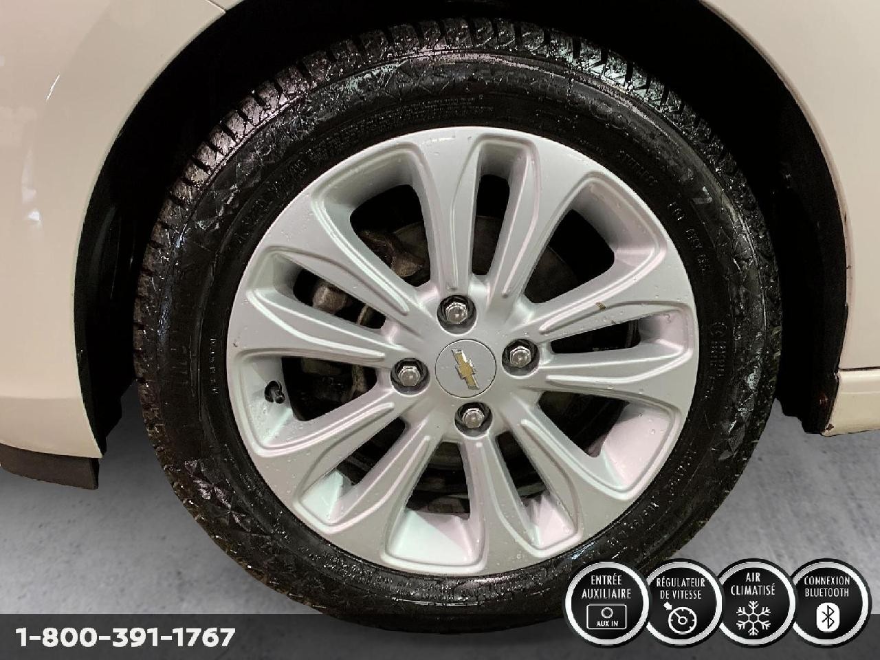 2017 Chevrolet Spark LT Image principale