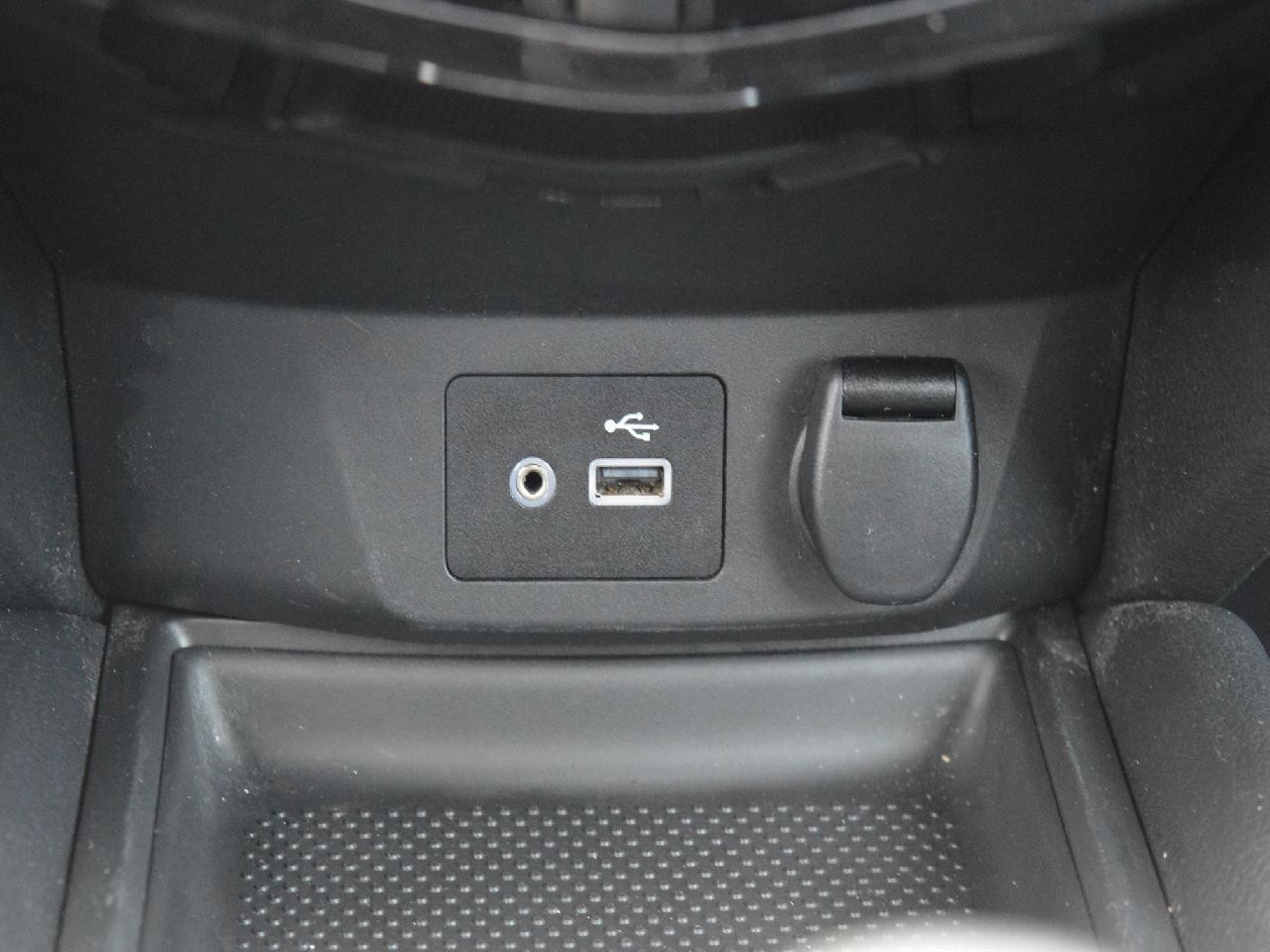 2019 Nissan Rogue S Image principale