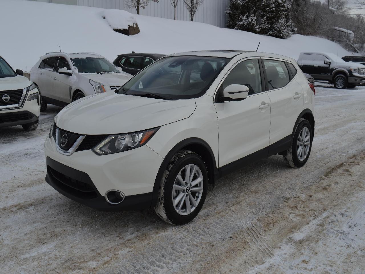 2019 Nissan Qashqai SV Image principale