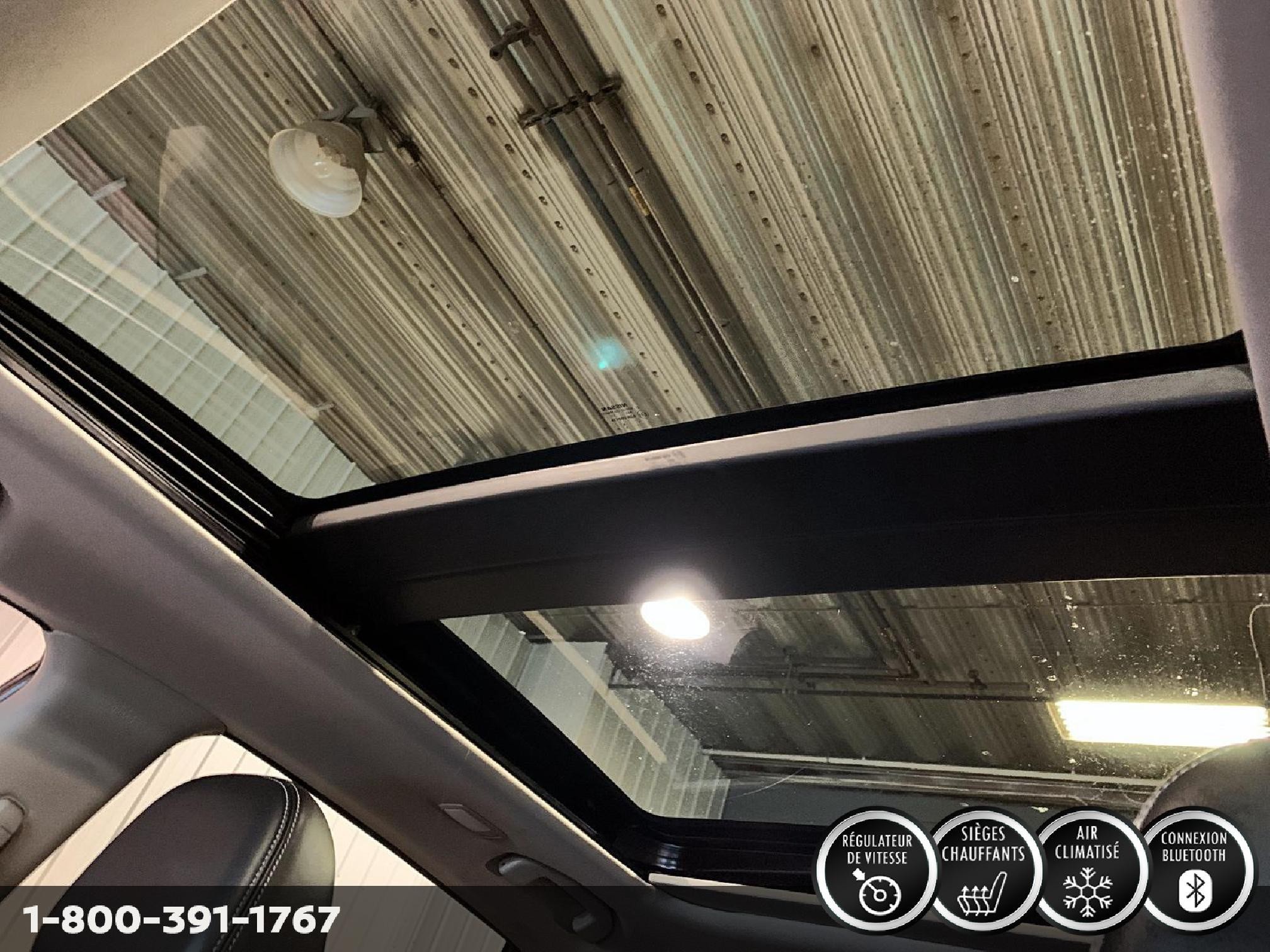 2016 Nissan Versa Note SL Image principale