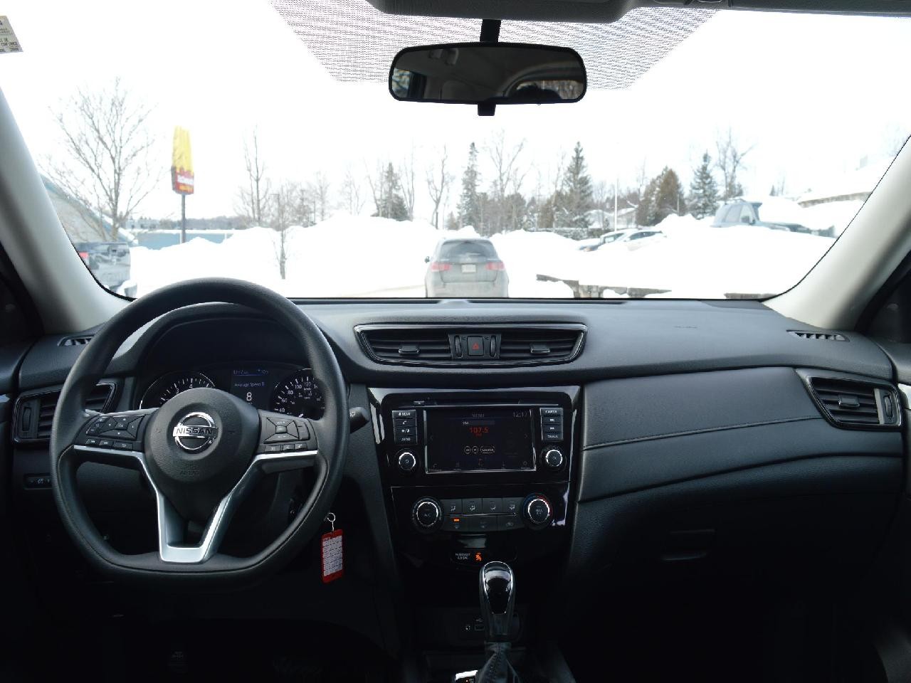 2019 Nissan Rogue S Image principale