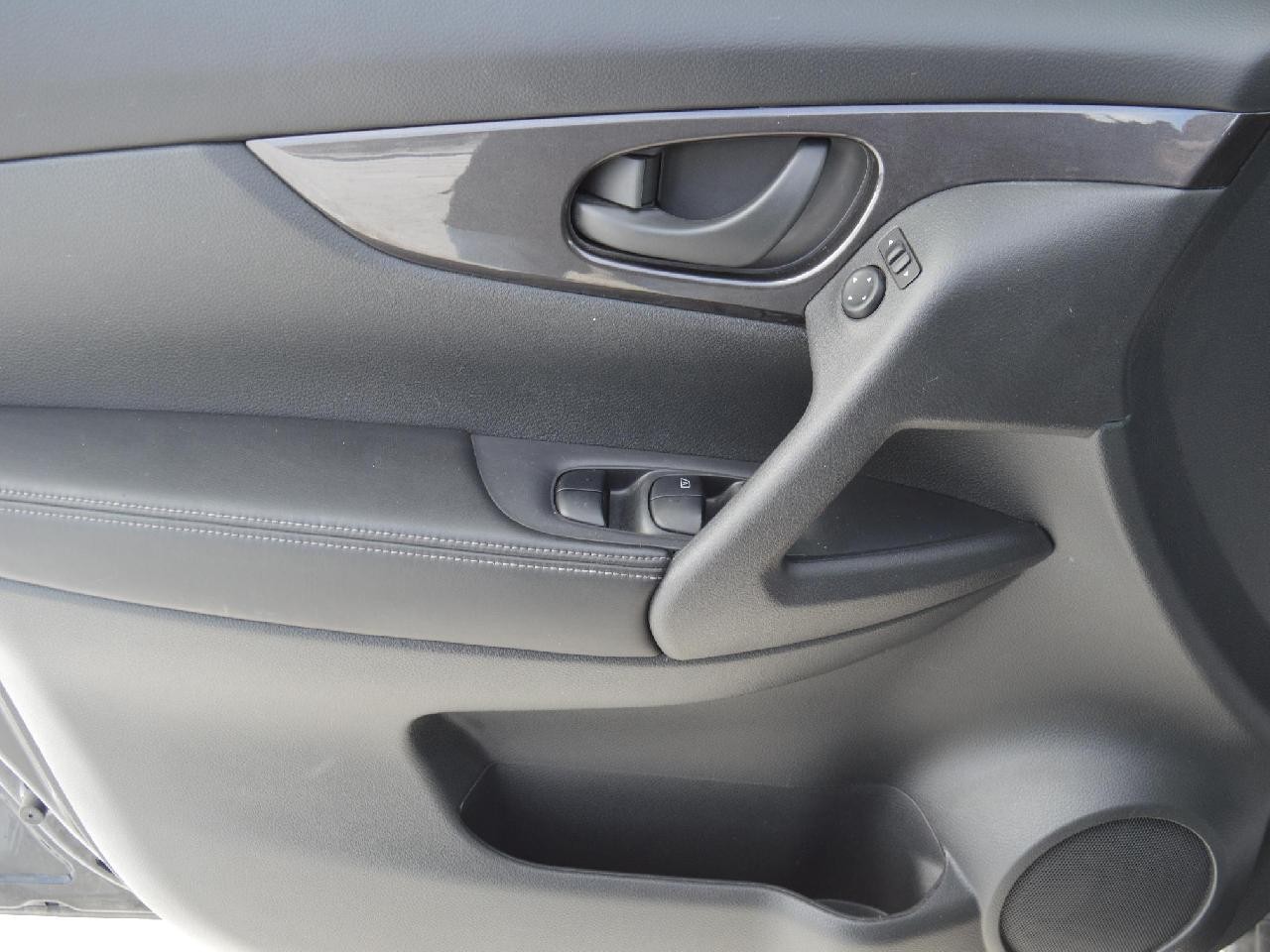 2019 Nissan Rogue S Image principale