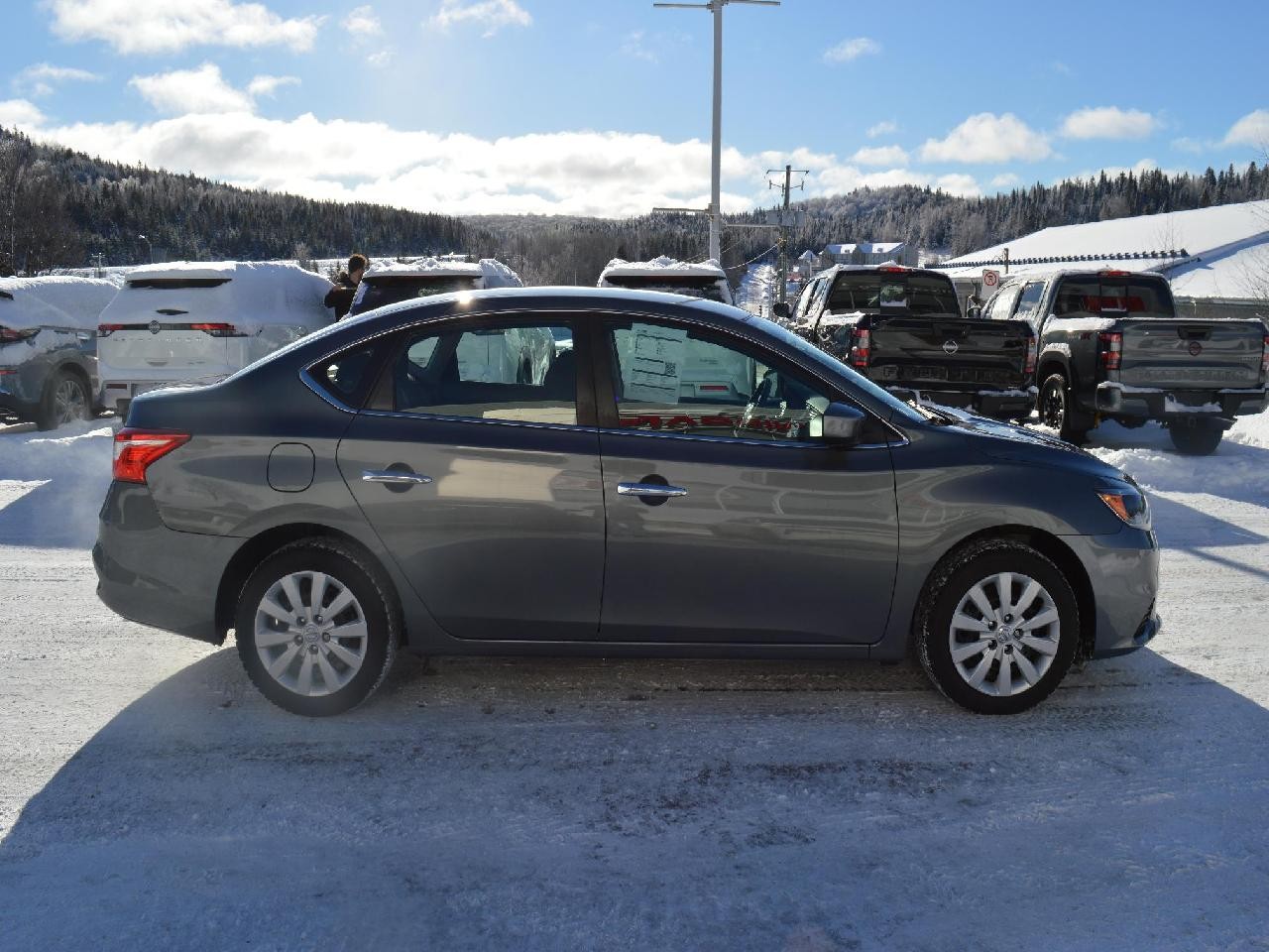 2019 Nissan Sentra S/SV Image principale
